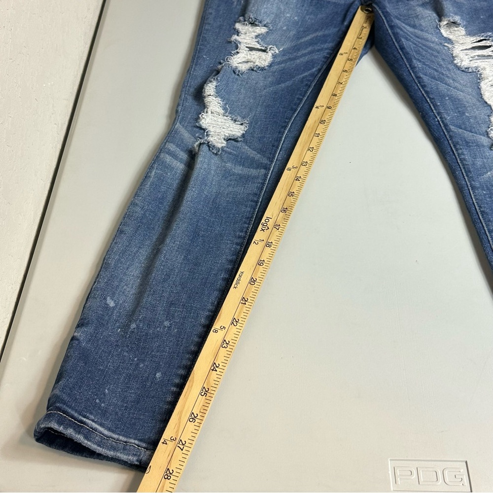 Judy Blue Mid Rise Flattering Fit Destroyed Bleach Splatter Skinny Jeans Size 9 - Picture 8 of 10